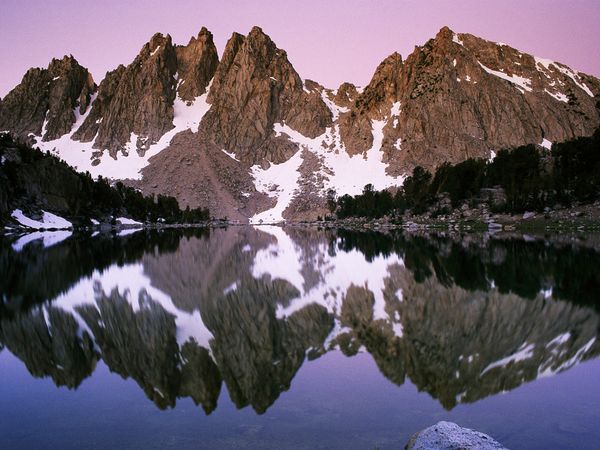 Welcome to the Sequoia and Kings Canyon National Parks 